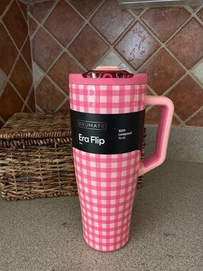 BNIB Brumate Pink Gingham 40 oz. Era Flip